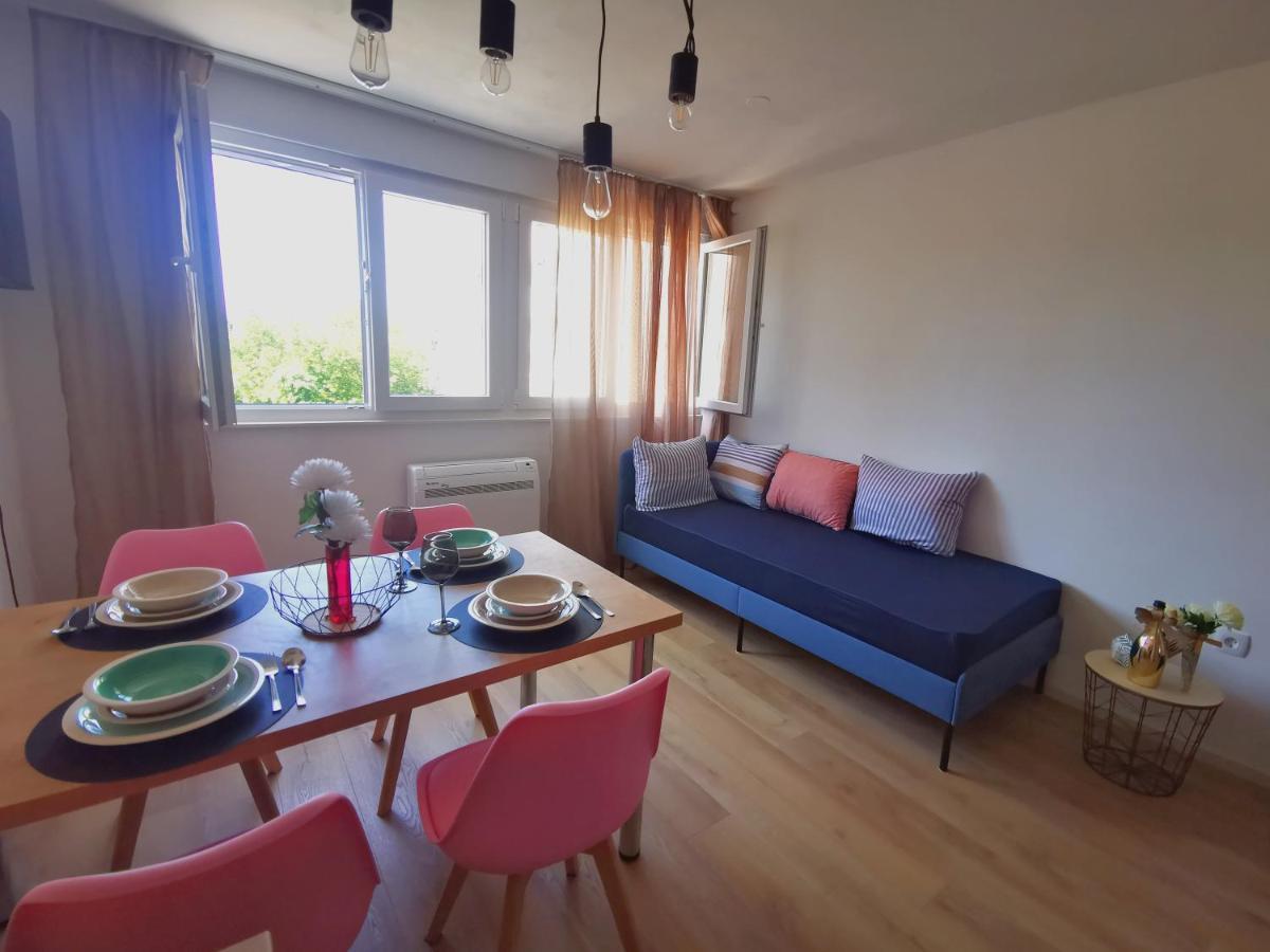 City Center Apartment Bravos Макарска Екстериор снимка