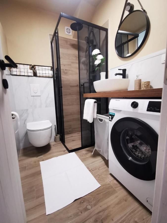 City Center Apartment Bravos Макарска Екстериор снимка