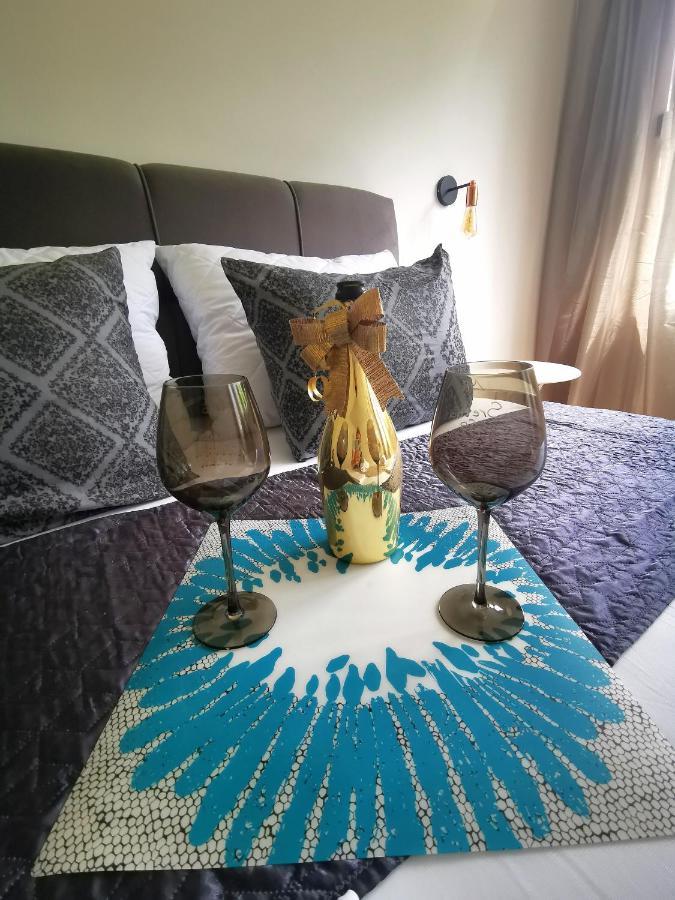 City Center Apartment Bravos Макарска Екстериор снимка