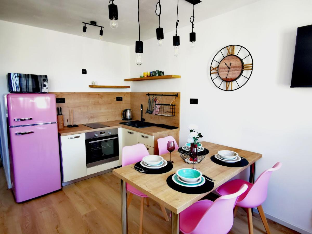 City Center Apartment Bravos Макарска Екстериор снимка